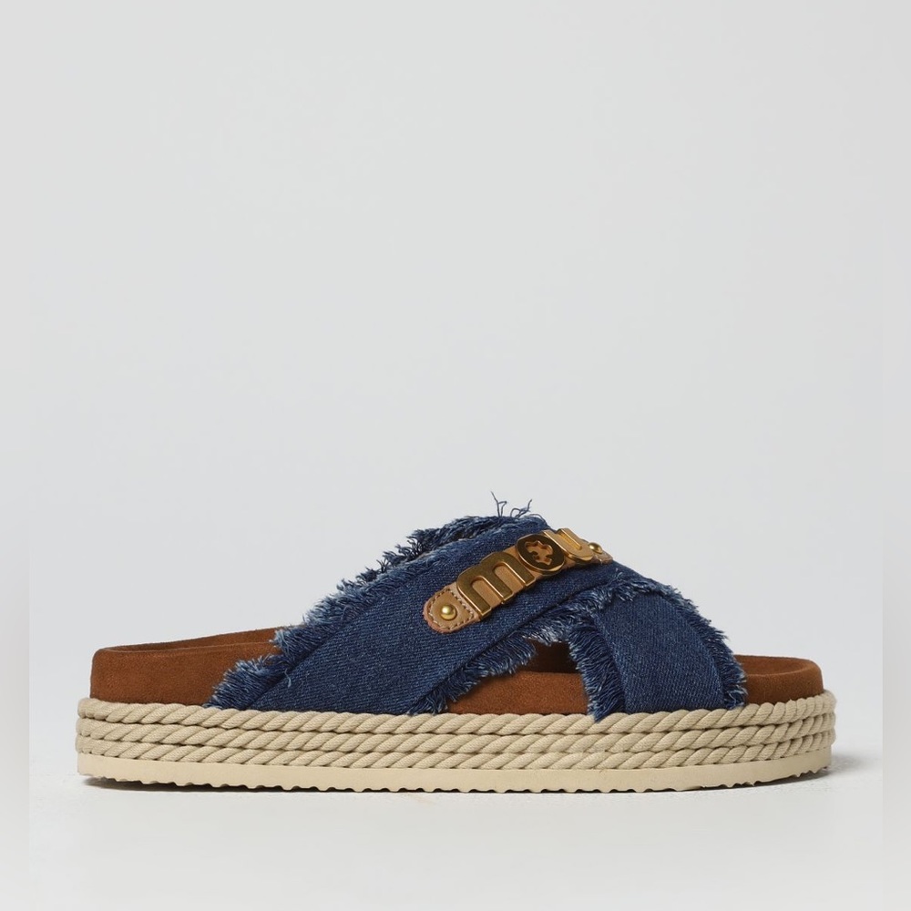 Mou sandals